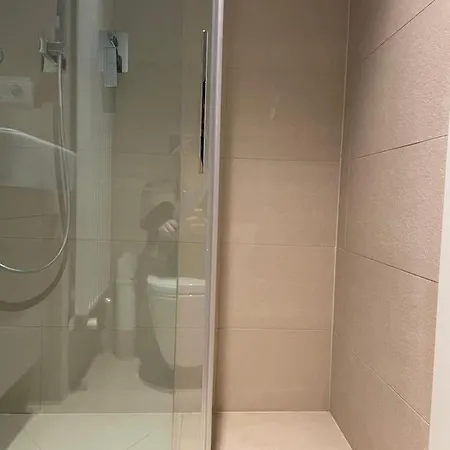 Brixhome شقة *