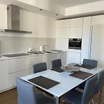 Apartament Brixhome *