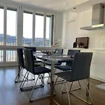 Brixhome Apartament