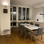 Brixhome Apartament