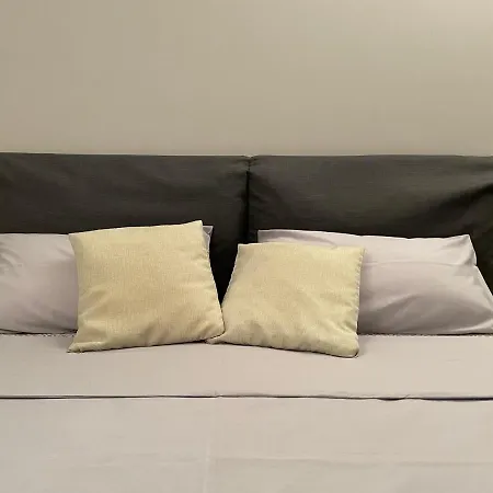Brixhome Apartment *
